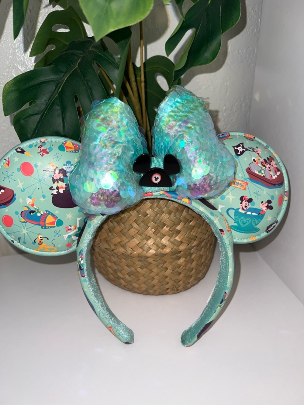 Disney Minnie Mouse Headband 🏰
